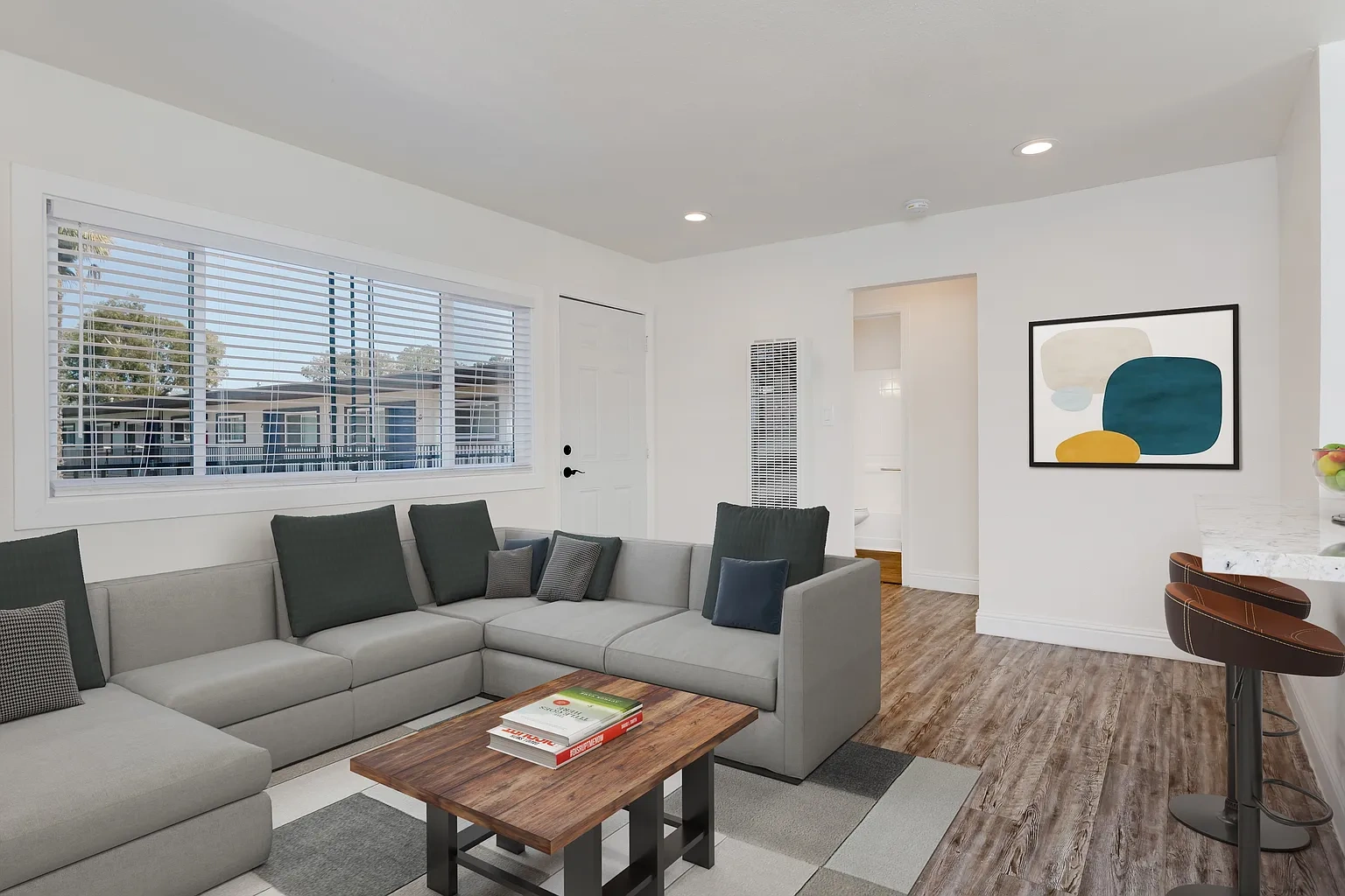 Palm Court Apartments – photo 4