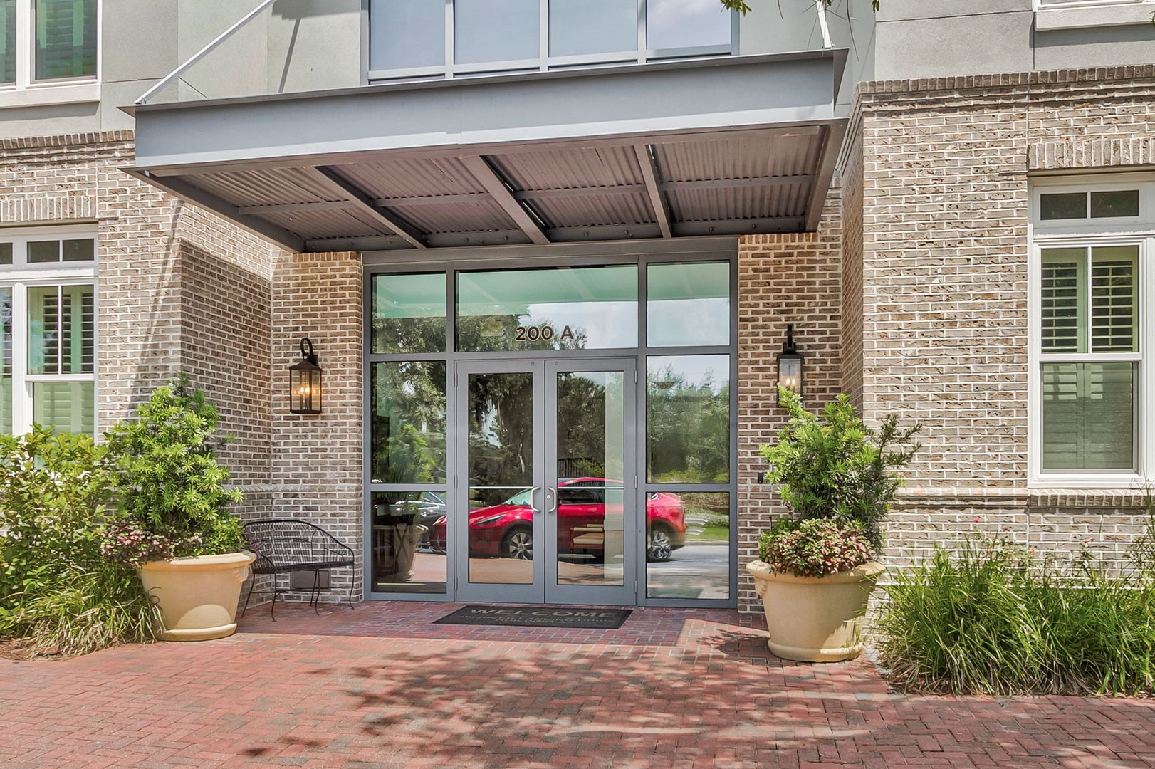 200 River Landing Dr – photo 3
