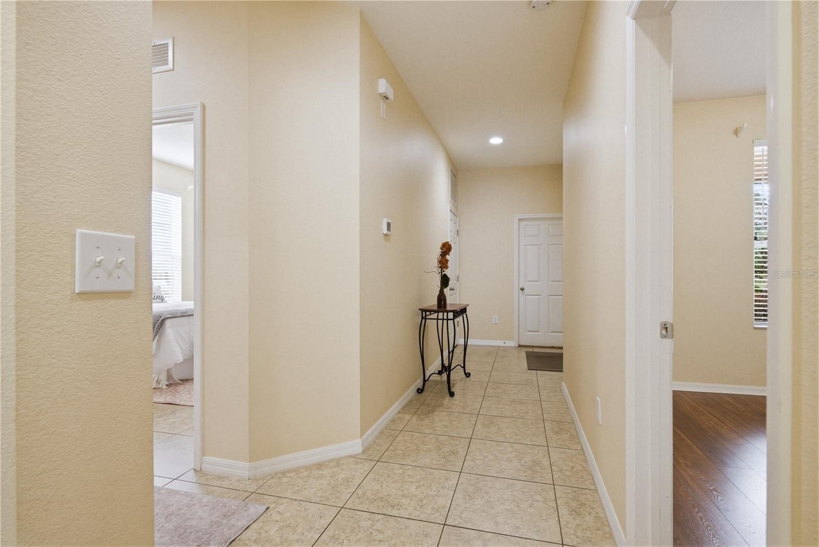 2211 Barracuda Ct – photo 4