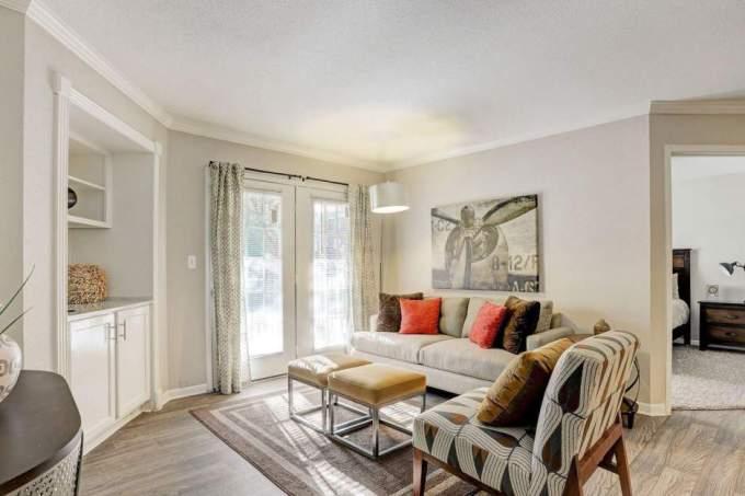 200 Dominion Park Dr unit # 306 – photo 3