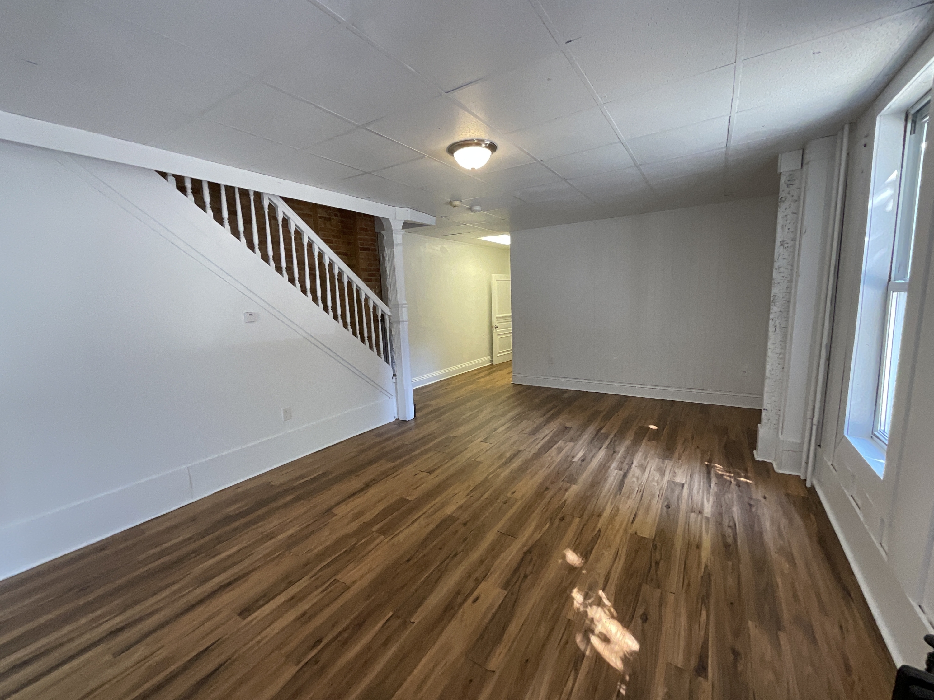 250 W Jackson St – photo 3