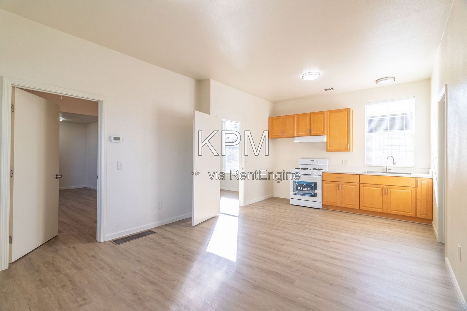 1236 Channel St – photo 4