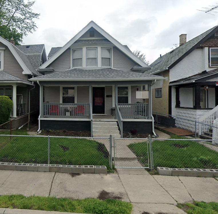 1122 Pinewood Ave – photo 1