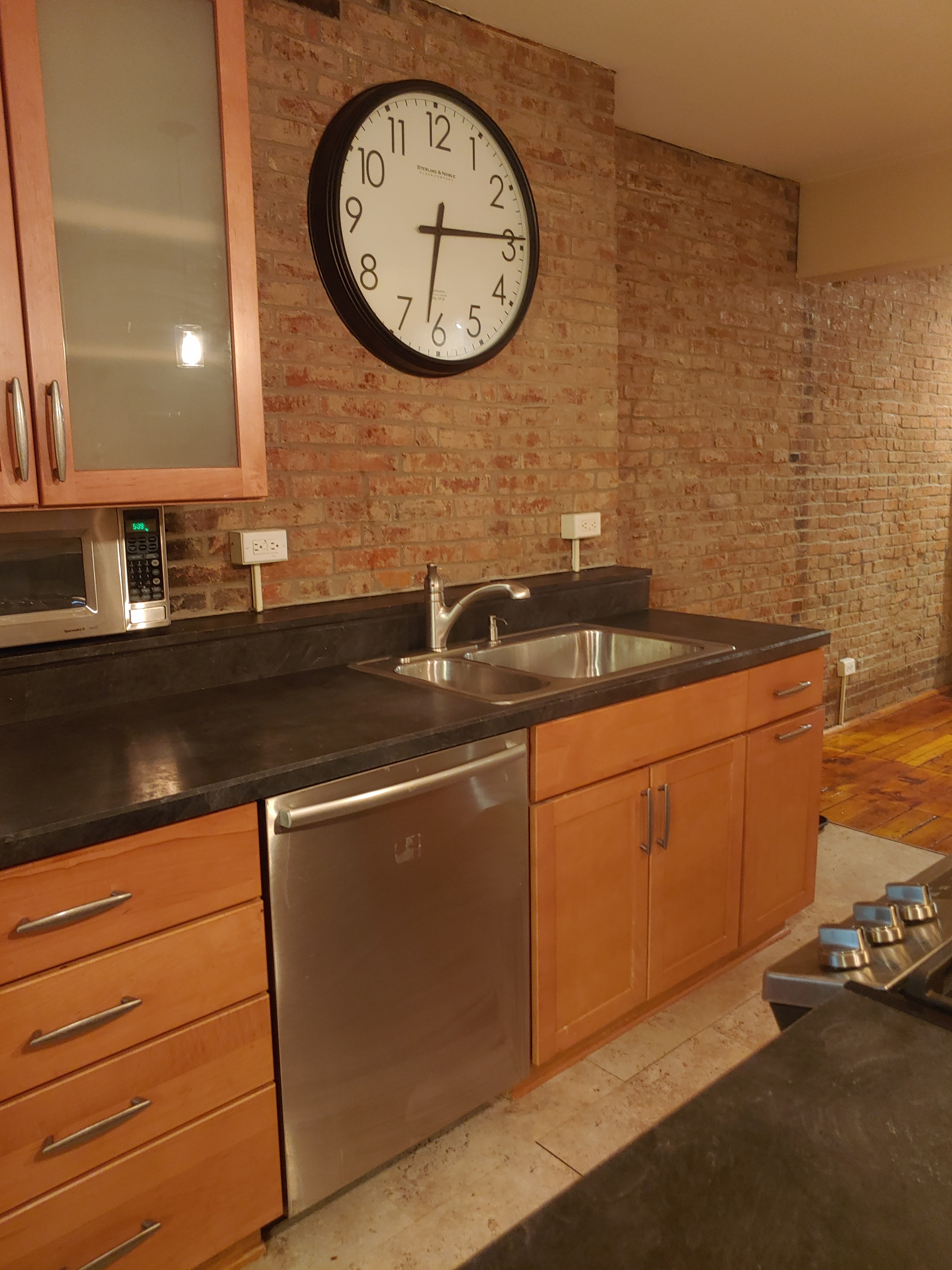 111 S 13th St unit 2 – photo 4