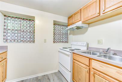 3 E Spring St – photo 5