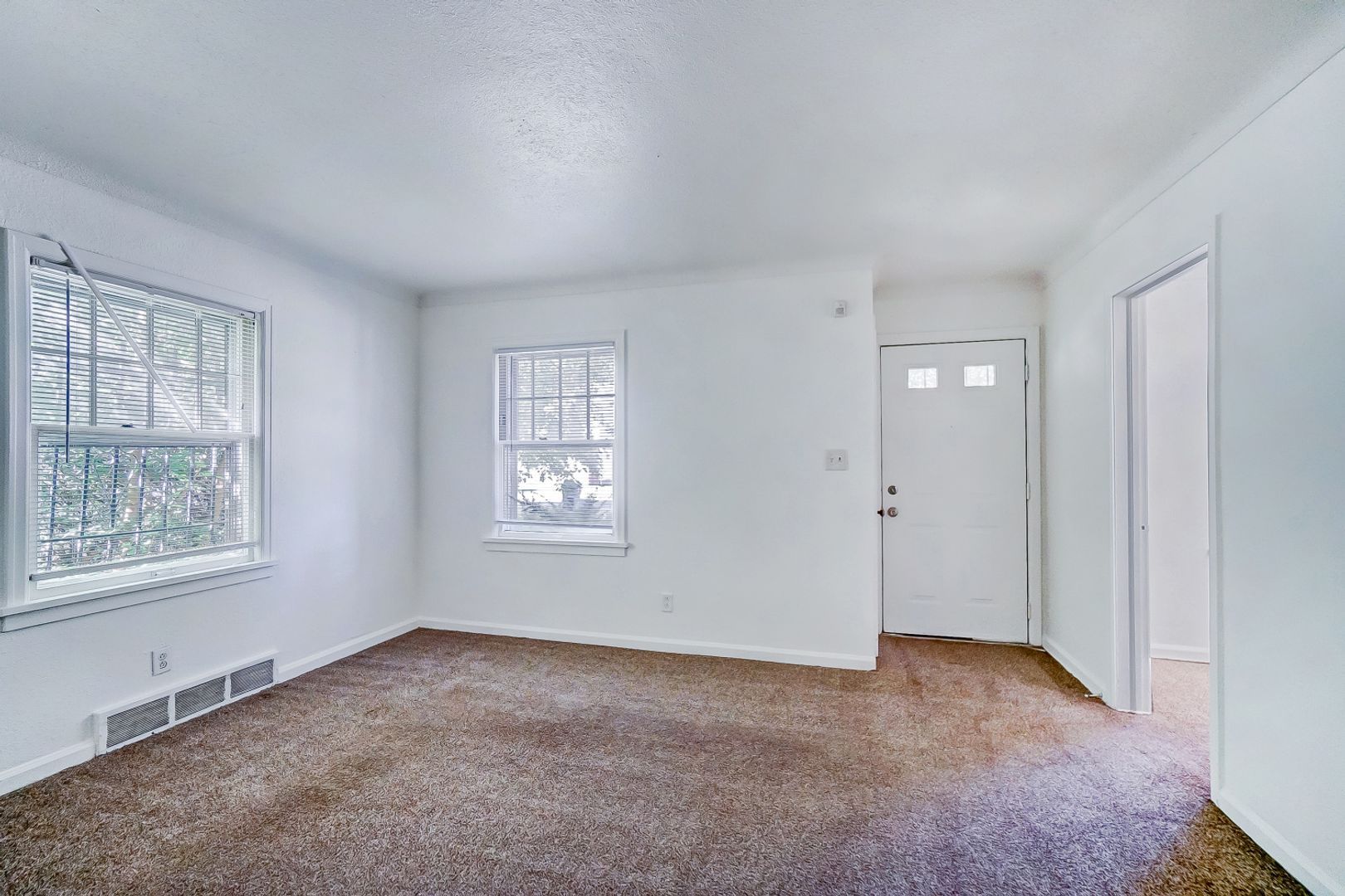 1132 Brookley Blvd – photo 5