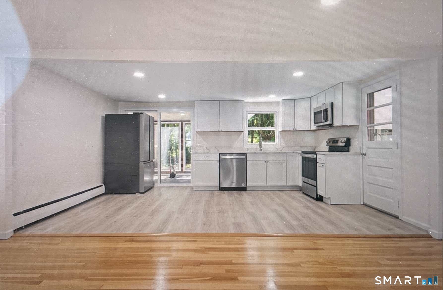 303 Bunker Hill Ave – photo 2