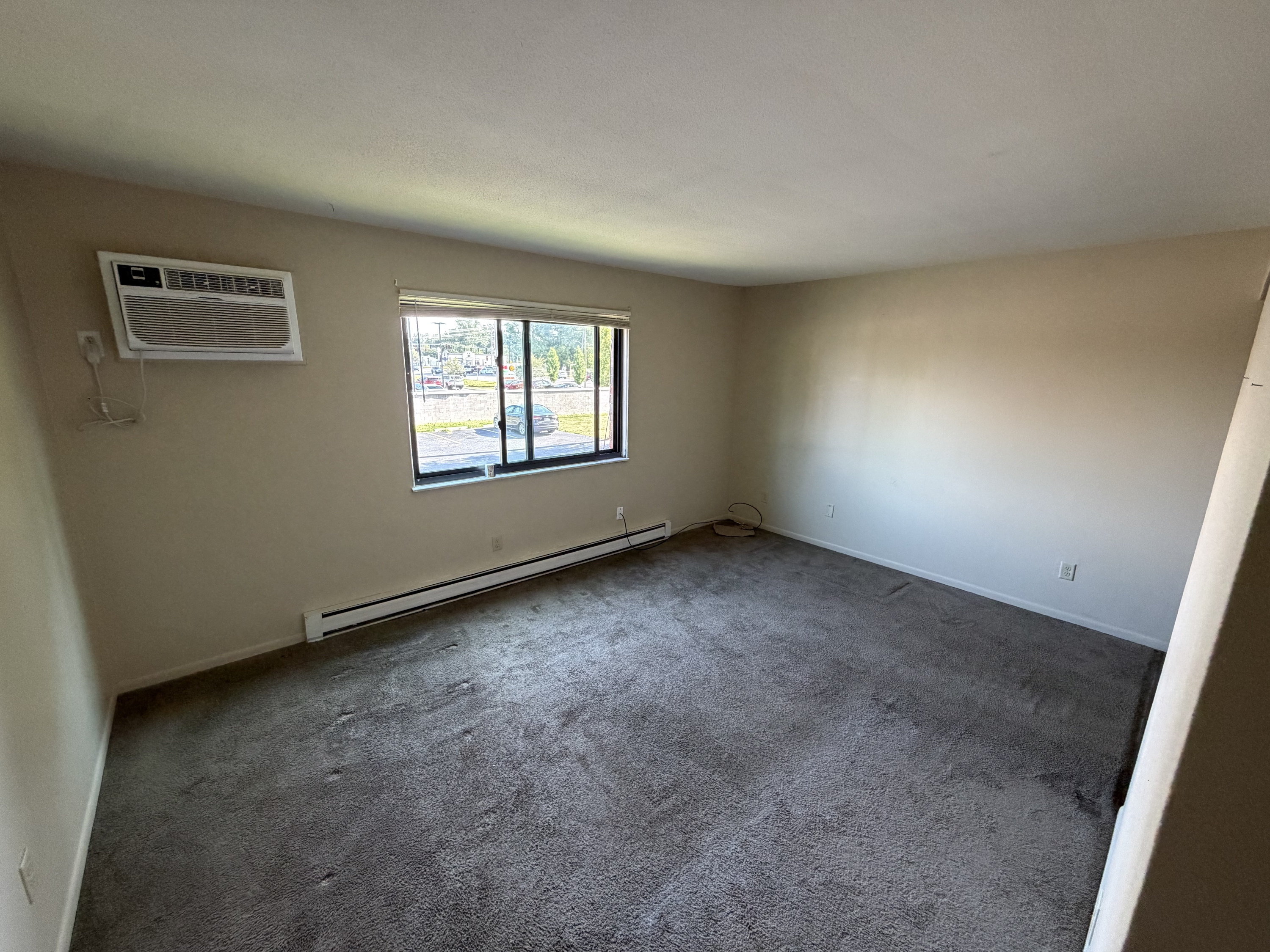 916 S Byrne Rd unit 5 – photo 3