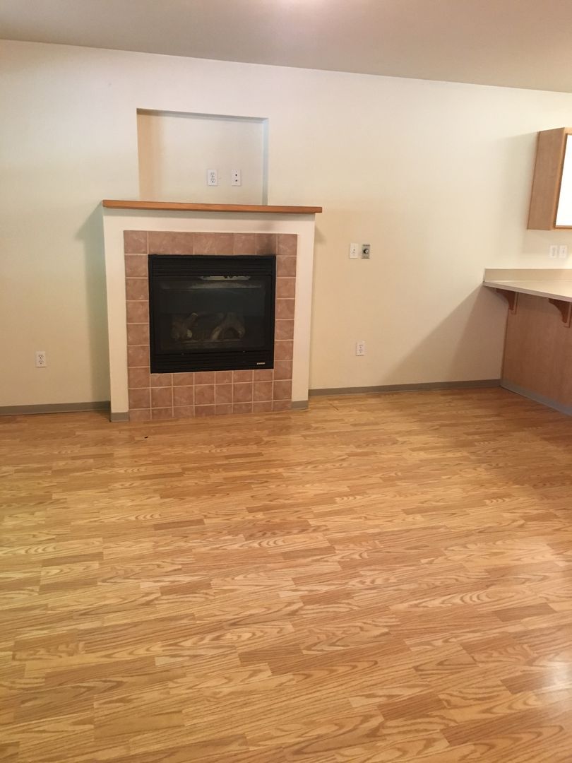 962 E 18th Ave unit 966 – photo 3