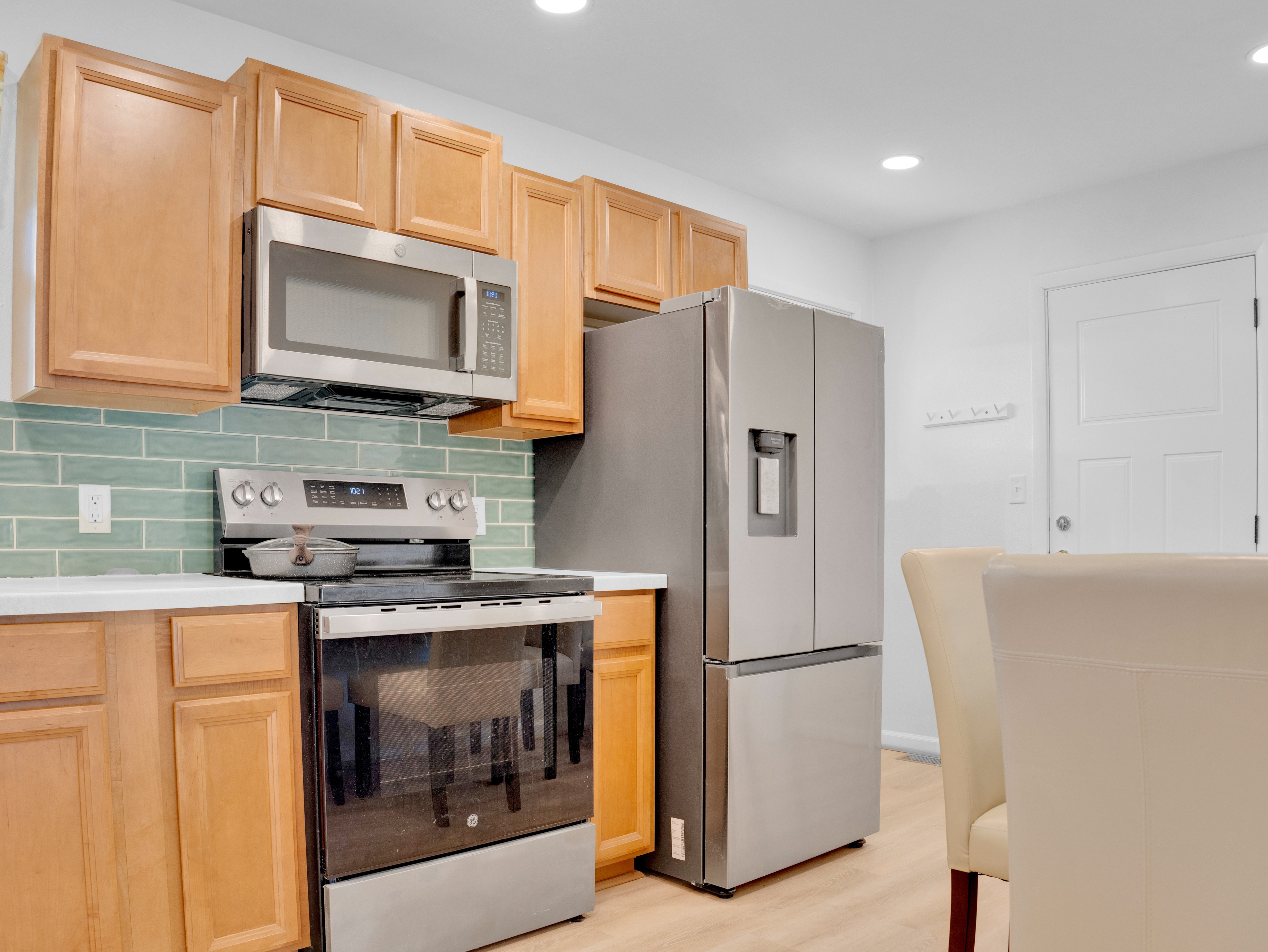 104 W Jackson St – photo 4