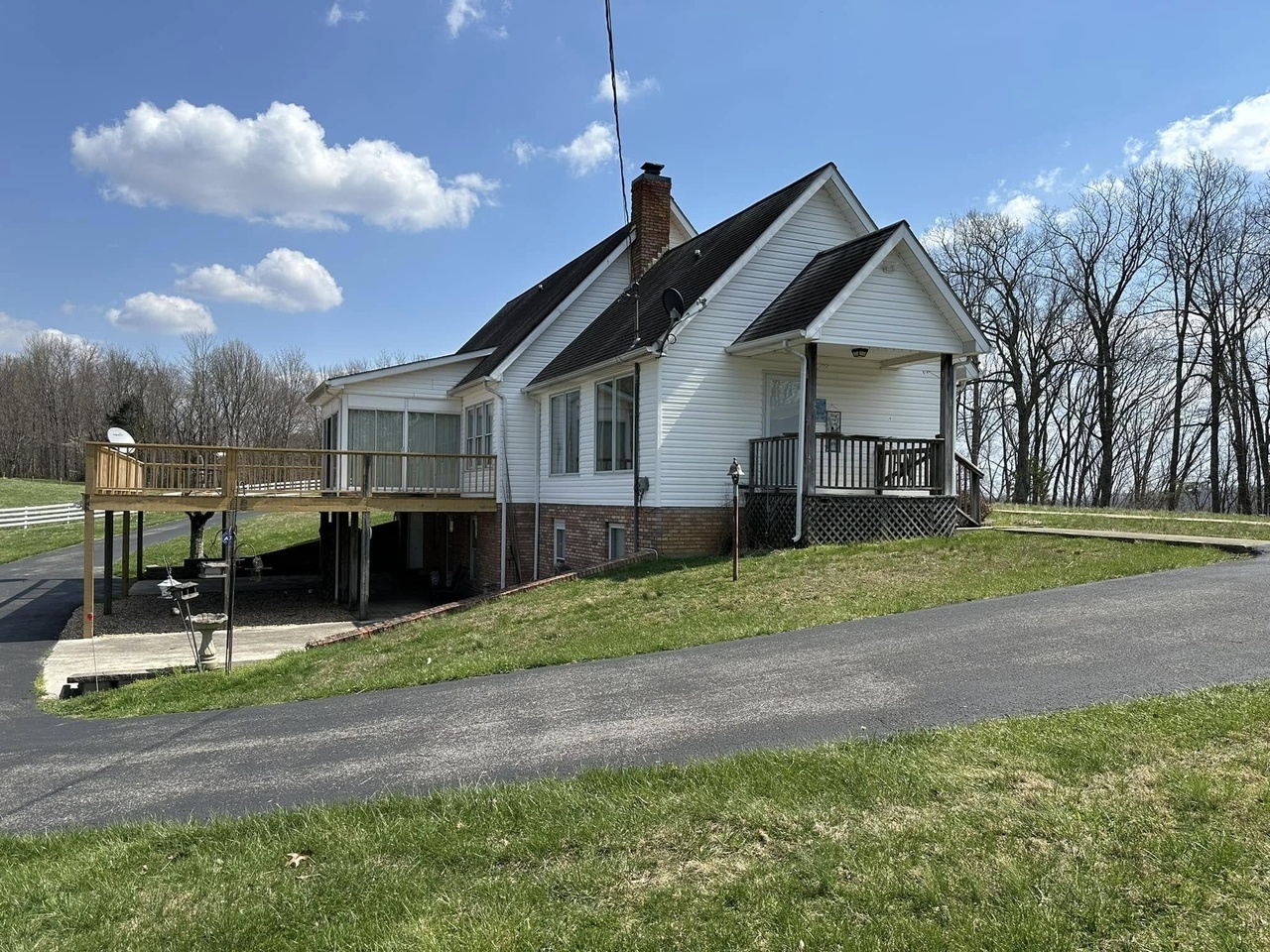 1213 Spann Hill Rd – photo 2
