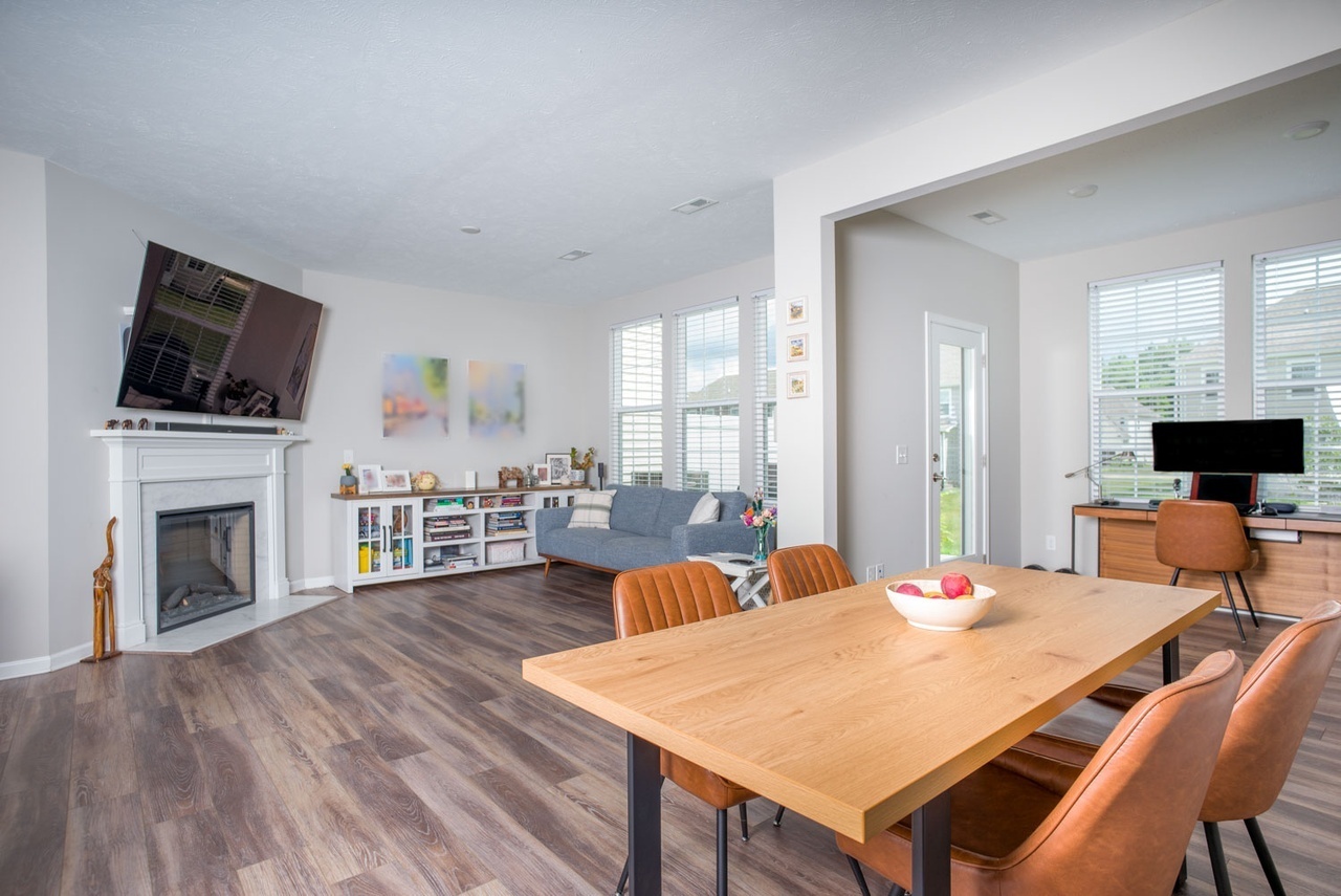 810 Dipper Ln unit 3 – photo 1