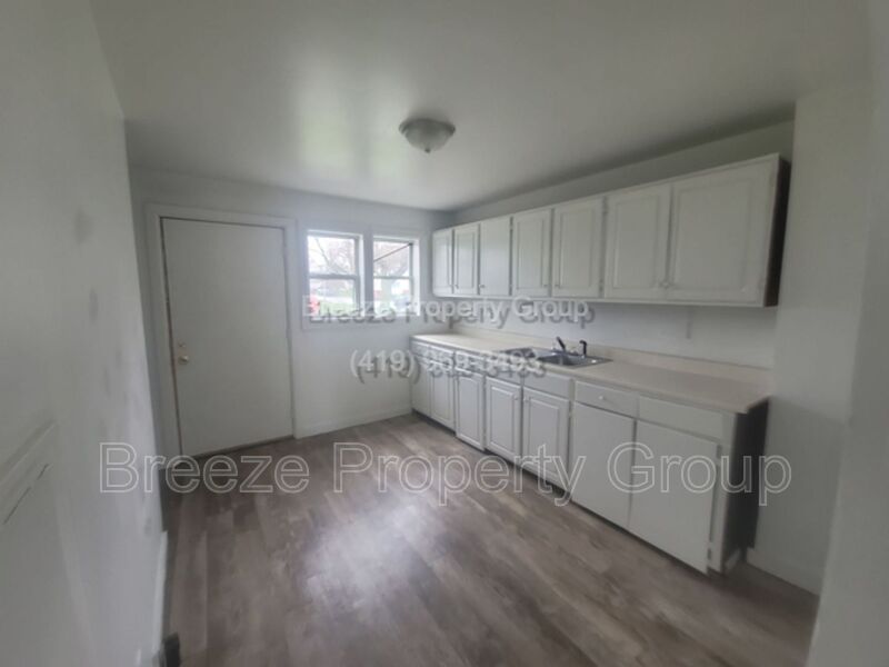 340 S Pierce St – photo 3