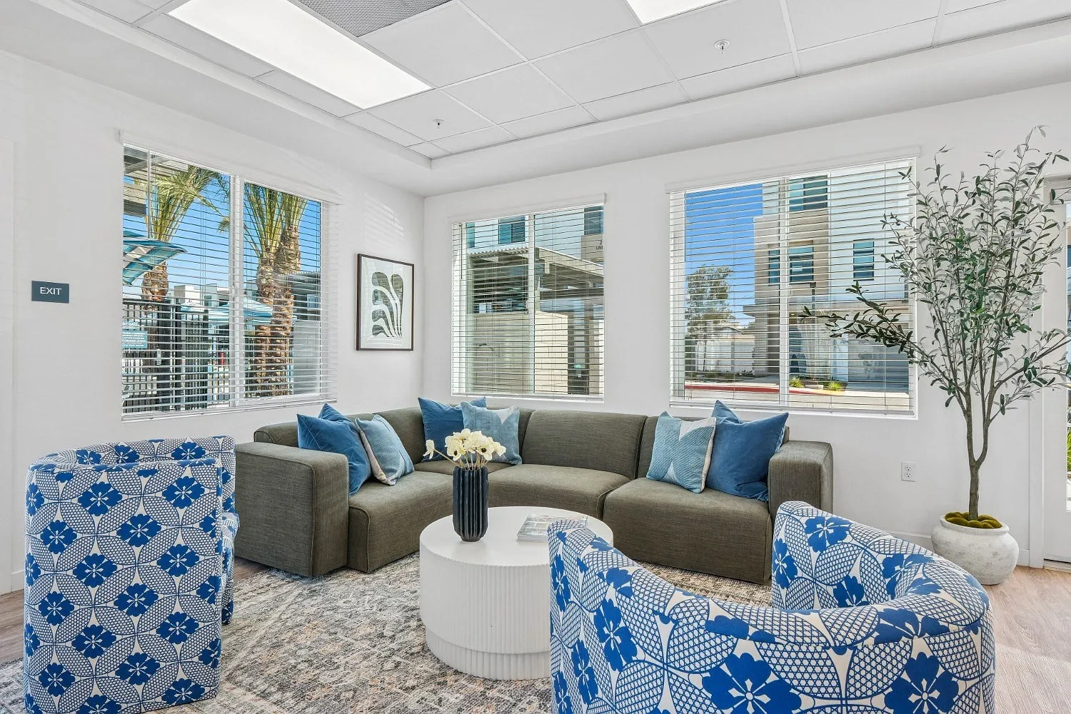 Altitude Apartments – photo 4