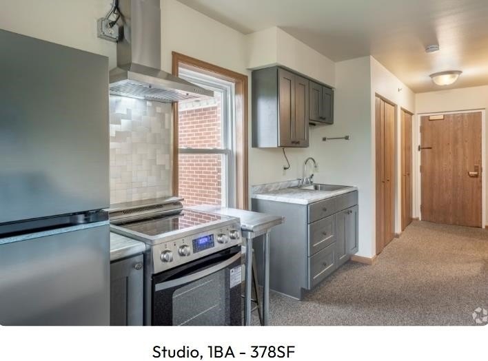 605 Chase Blvd – photo 3