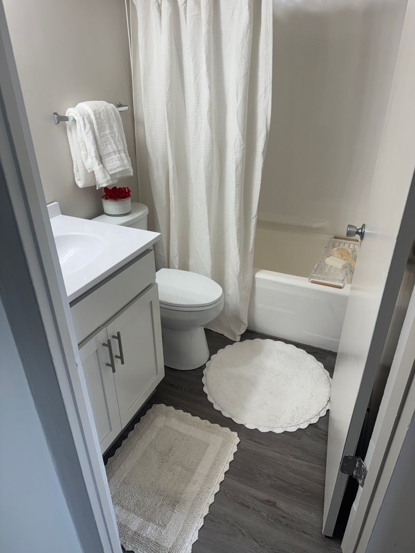 4235 Americana Dr unit B08 – photo 5
