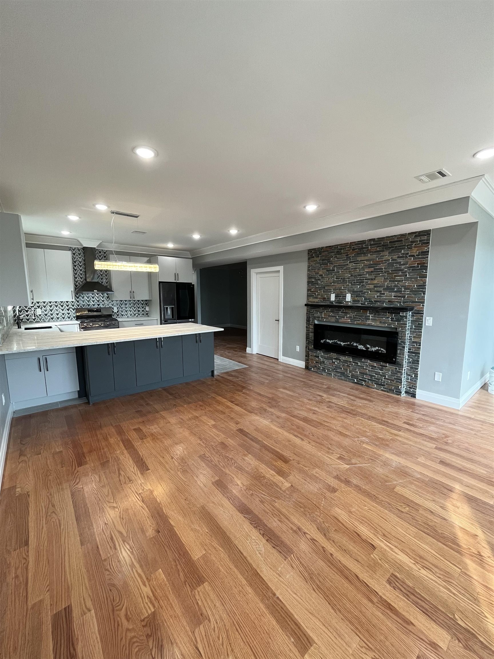 29 Wallis Ave #2 – photo 3