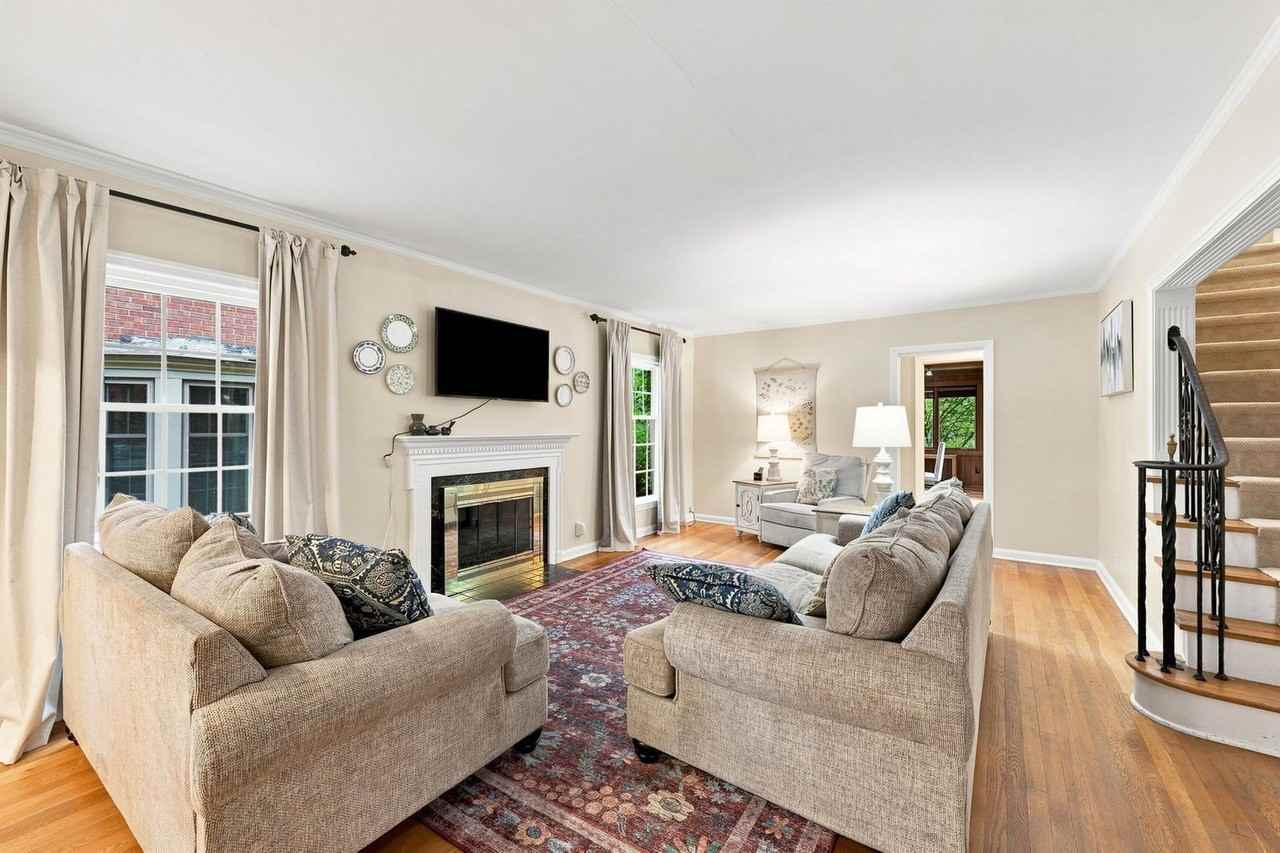 2591 University Blvd unit 1593942P – photo 2