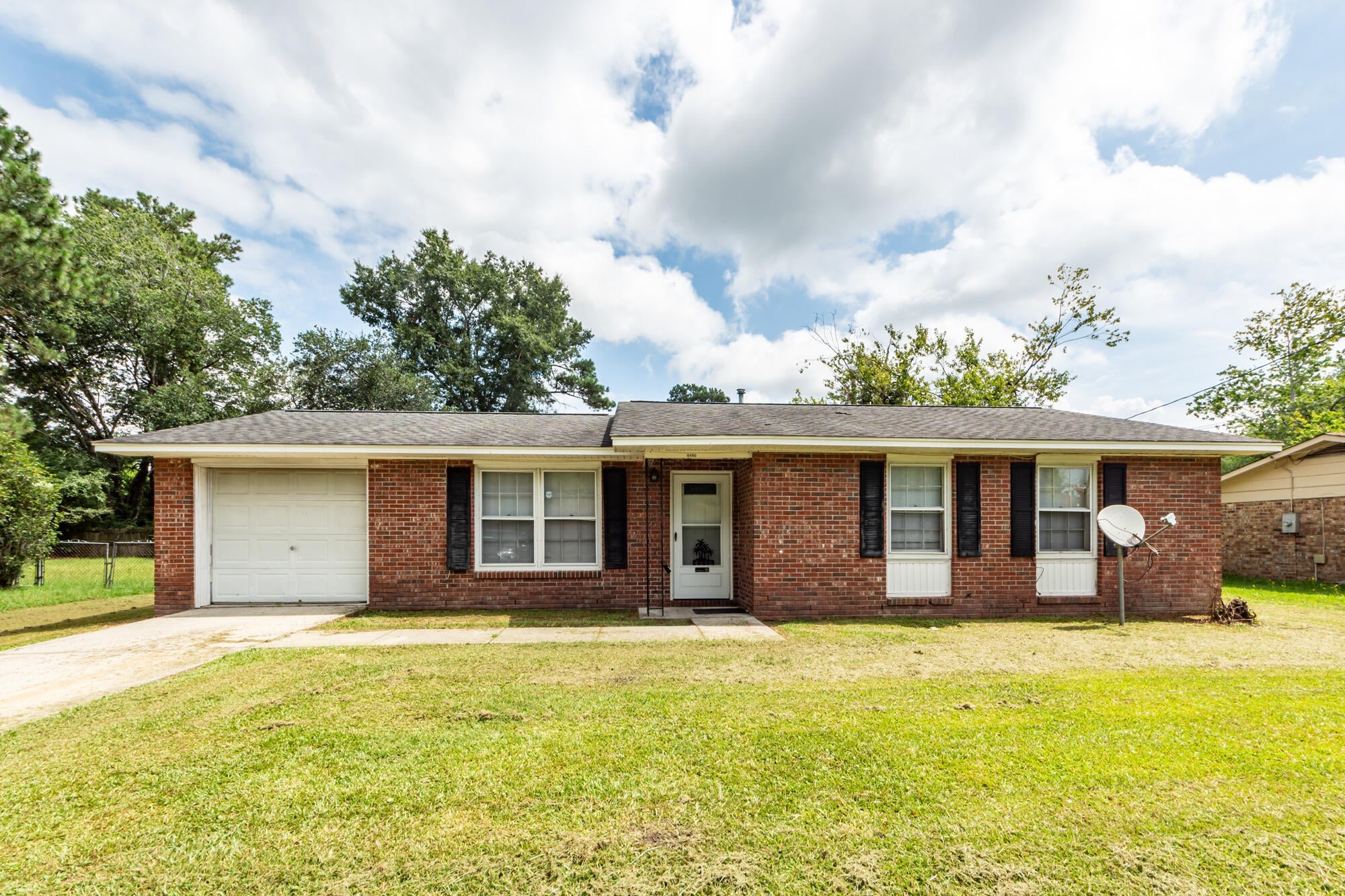 4446 Farmwood St – photo 1