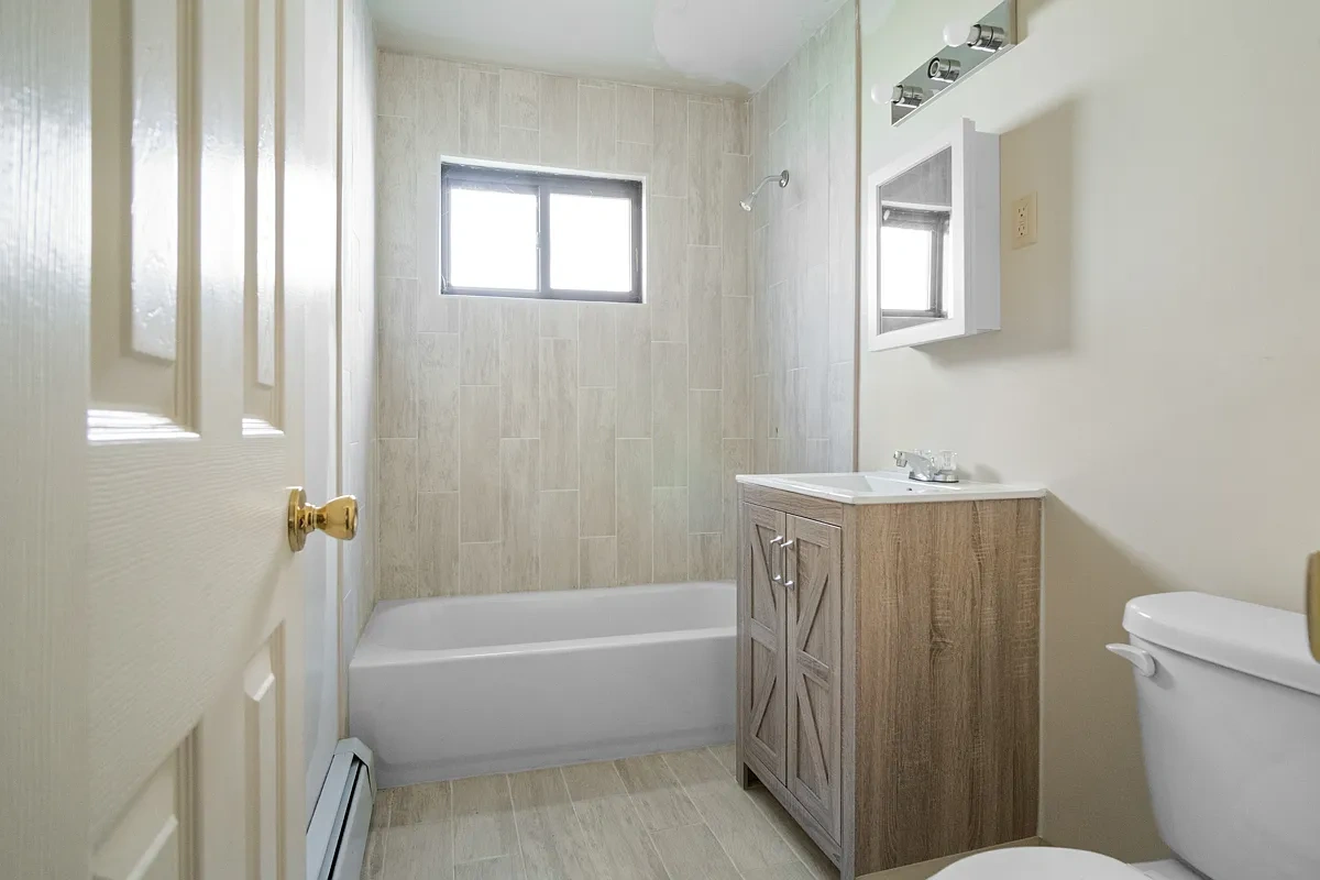 Laurel Gardens APT – photo 5