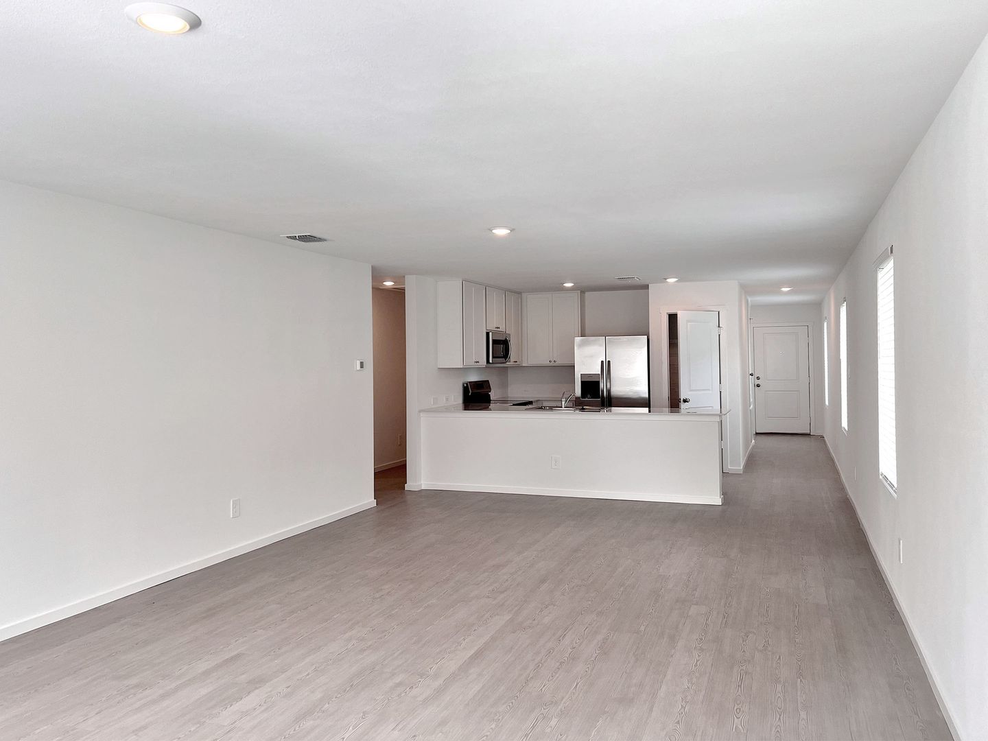 3443 Rover Rd – photo 3