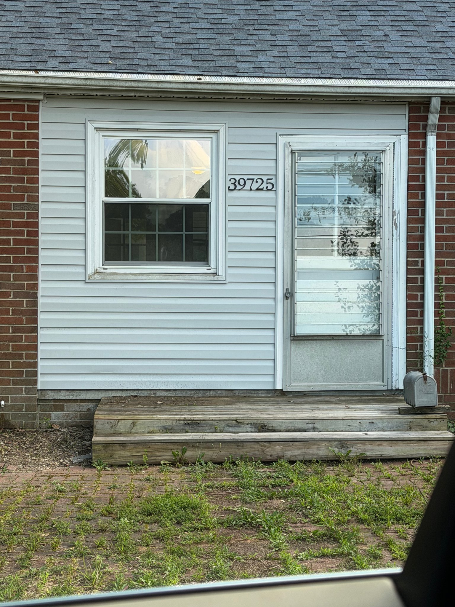 39725 Lady Baltimore Ave unit main – photo 1