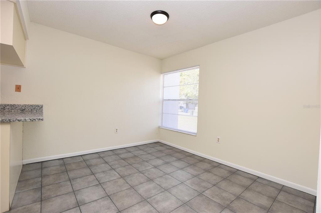 1804 Crystal Grove Dr – photo 5