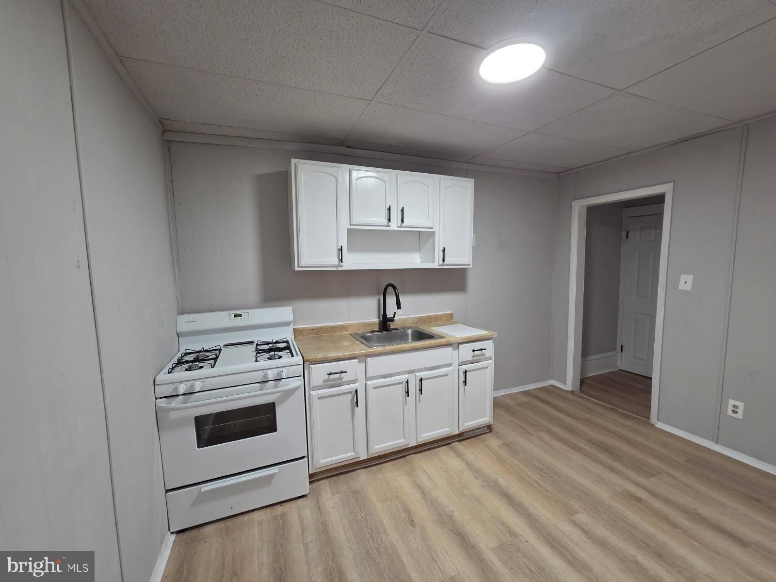 5137 Marion St – photo 4