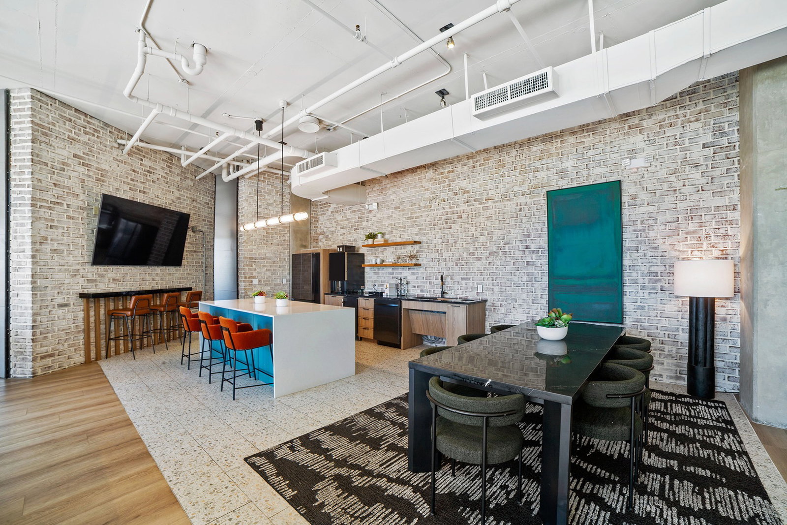 2125 Yale St – photo 3