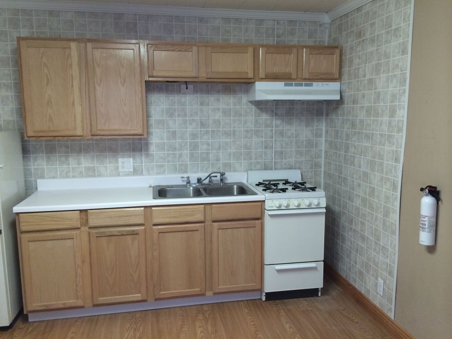 372 Arch St unit C – photo 4