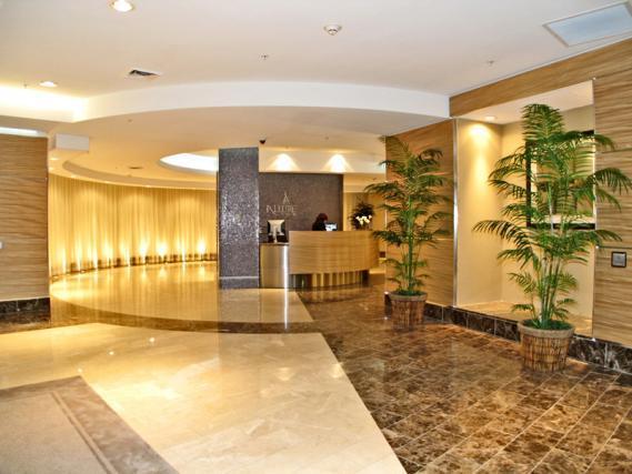 200 W Sahara Ave – photo 2