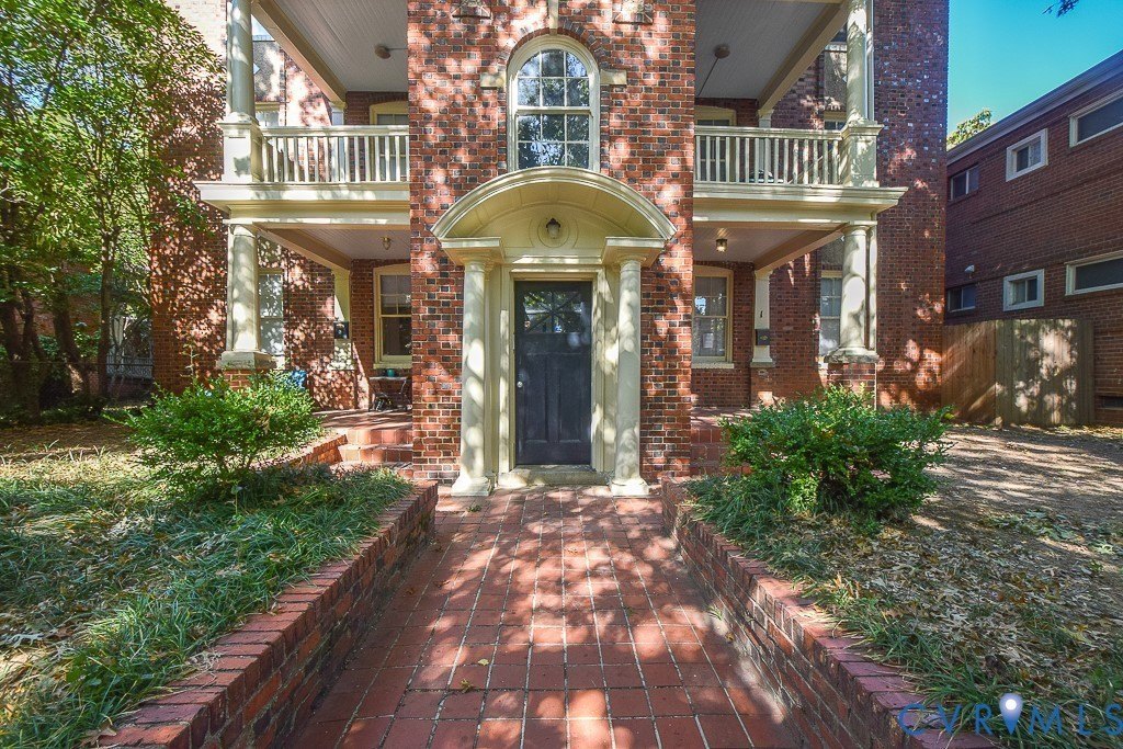 120 S Arthur Ashe Blvd #1 – photo 4