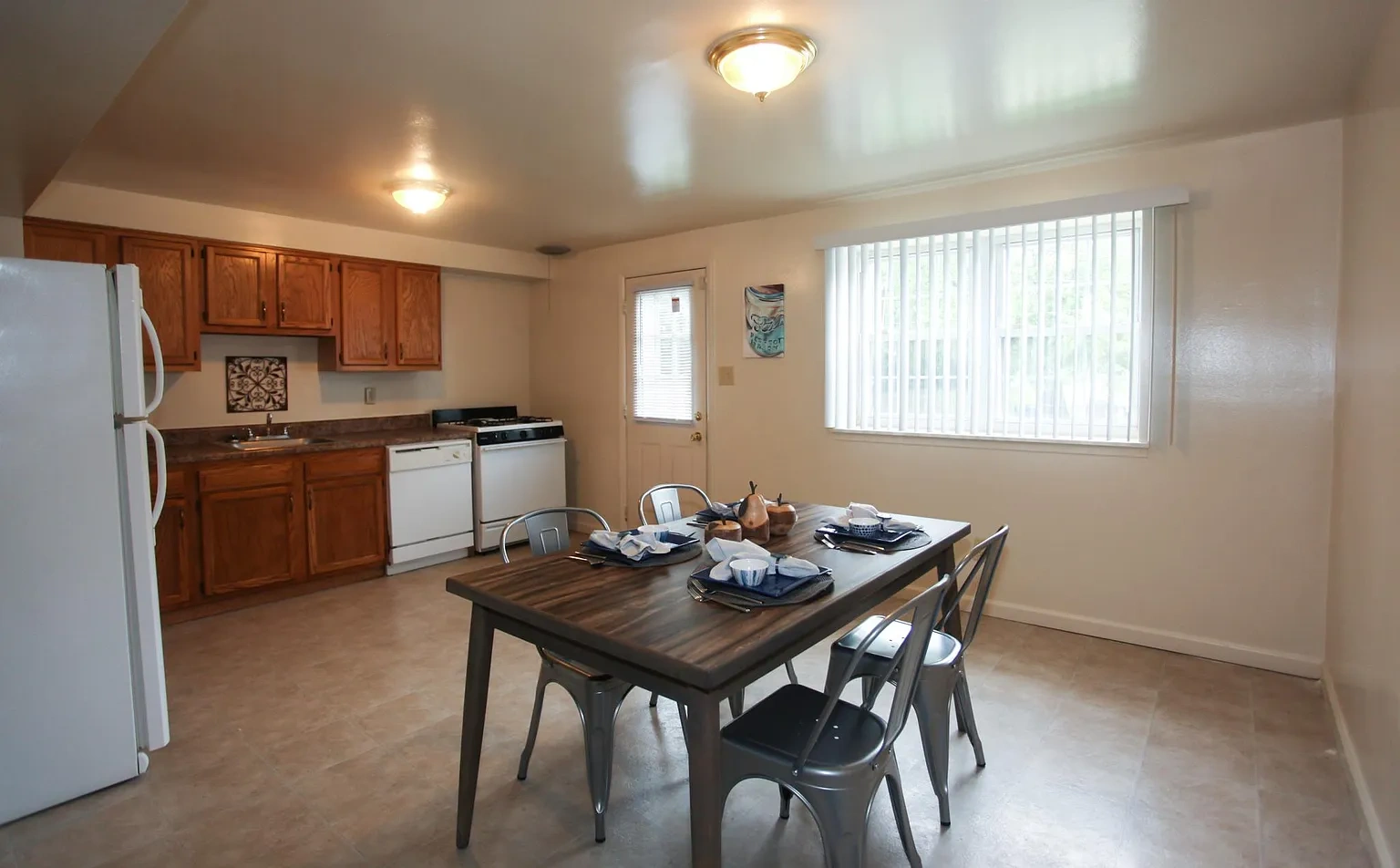 Eastfield Townhouses – photo 1