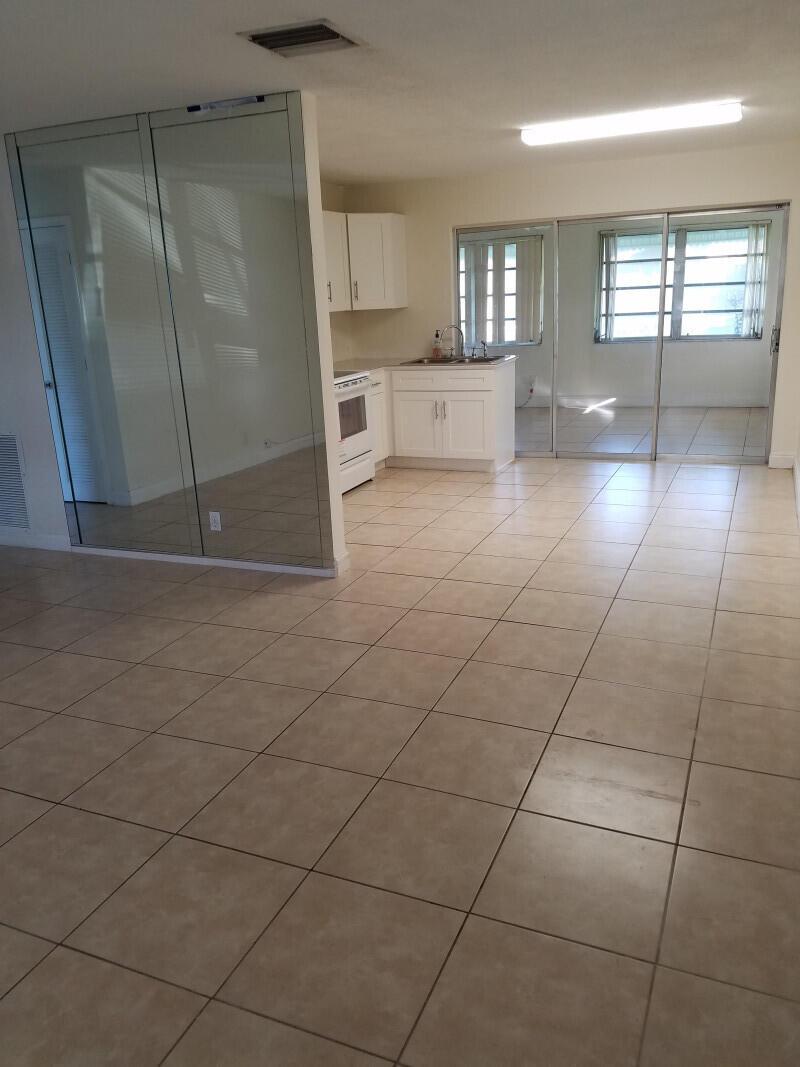 4934 NW 55th Ct – photo 4