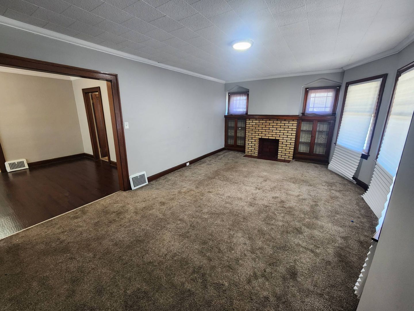 10109 Richland Ave unit Unit 1 – photo 2