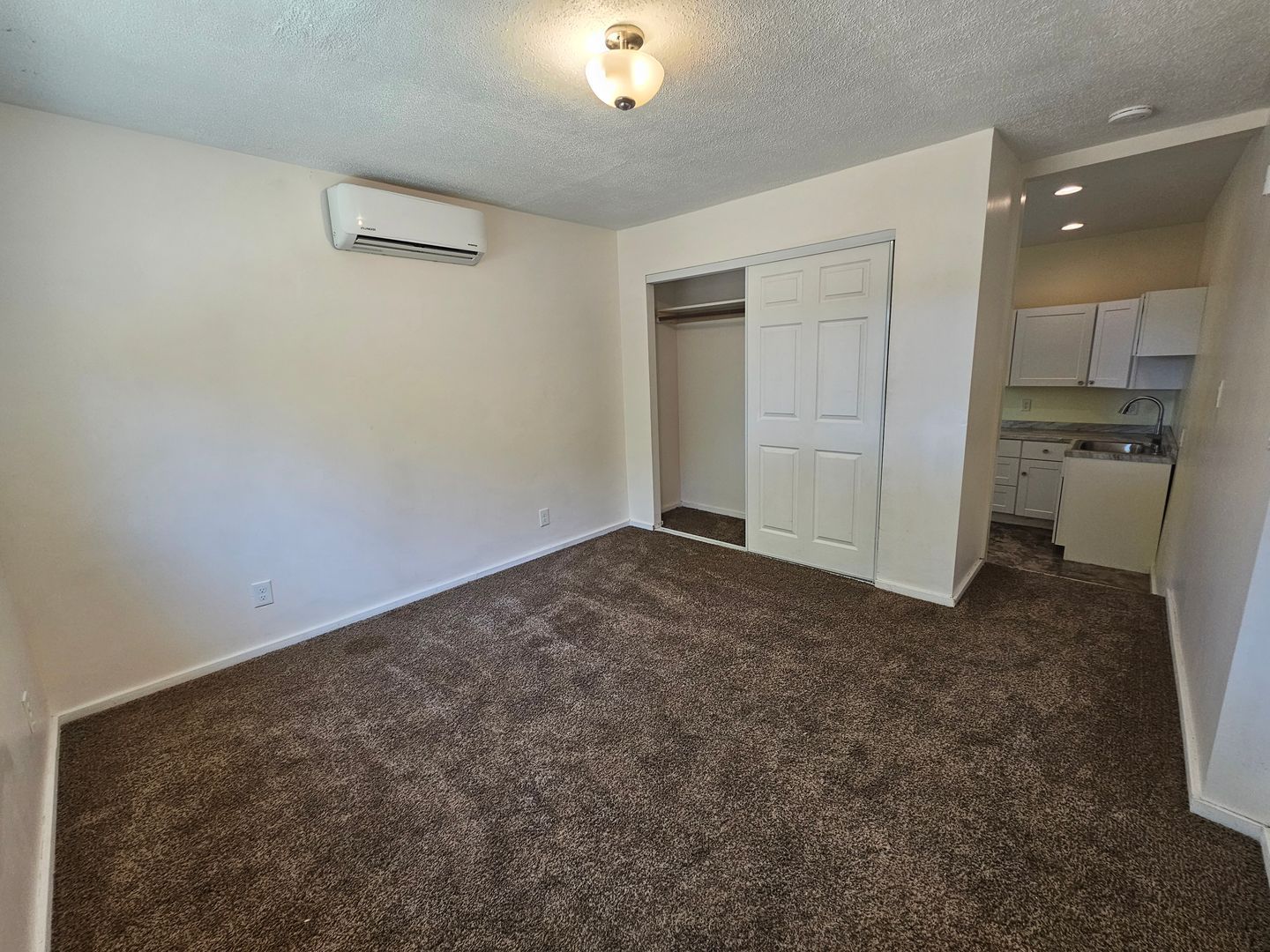 9707 Main St – photo 4