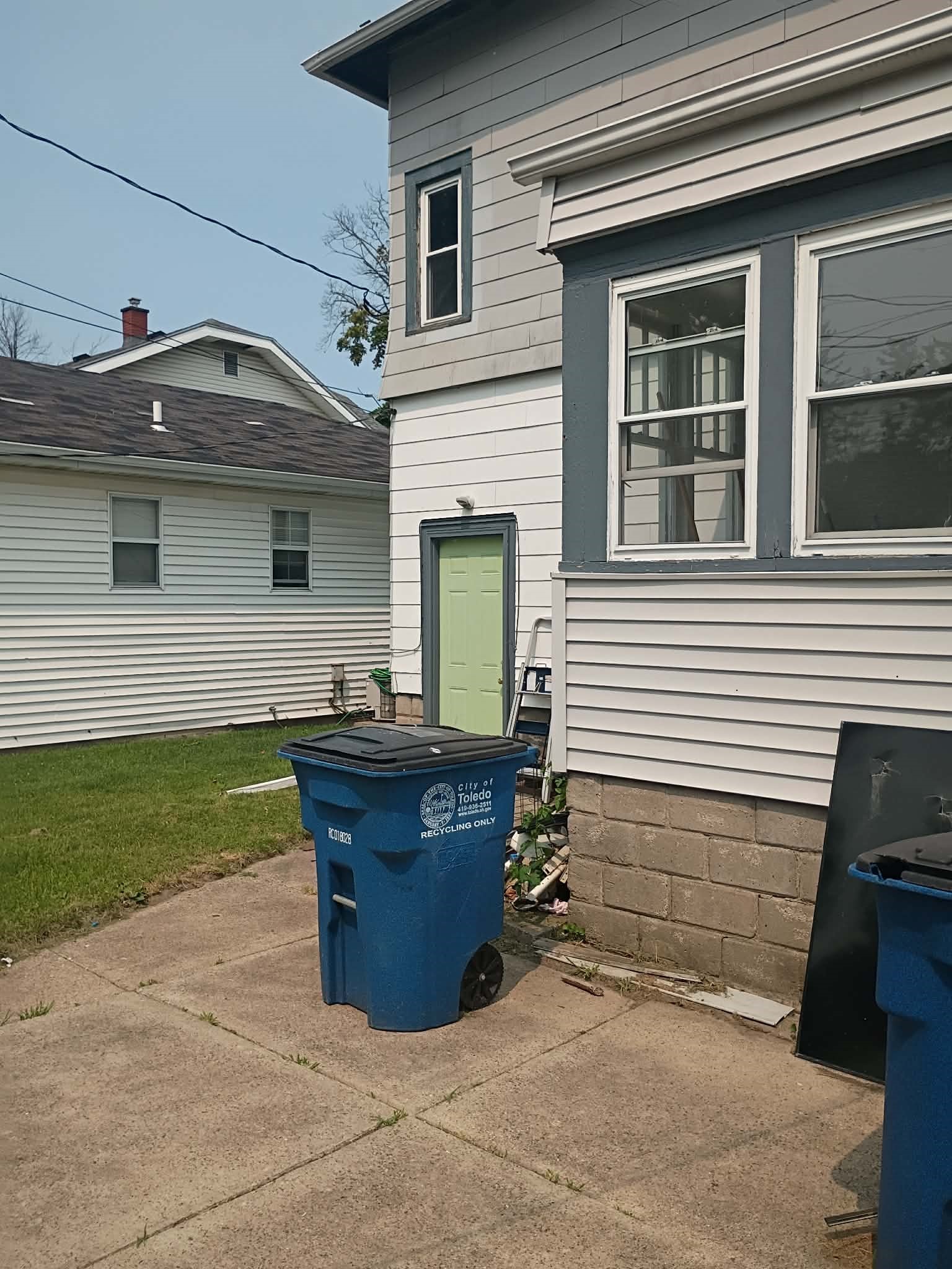 1534 E Broadway St – photo 5