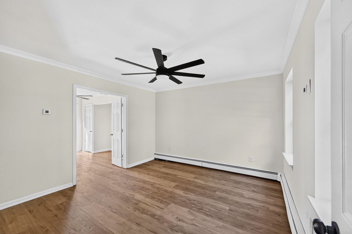 189 Kneen St – photo 3