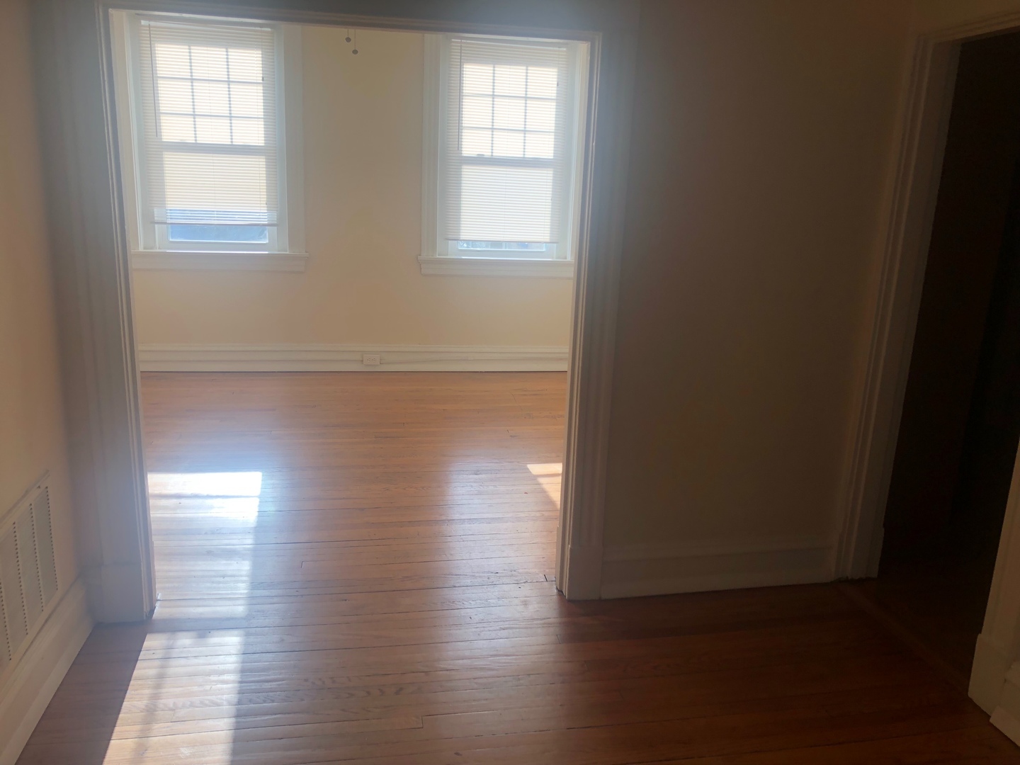 2826 Monument Ave unit #4 – photo 1