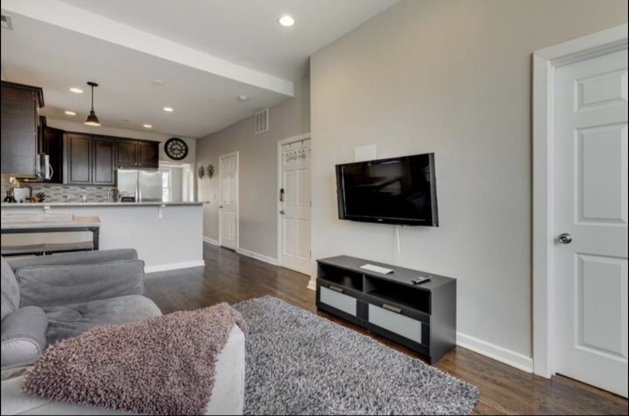 3308 W Le Moyne St – photo 4