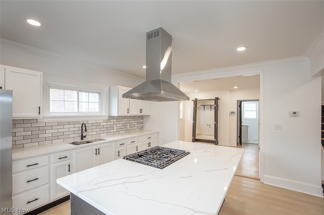 3244 Redwood Rd – photo 4