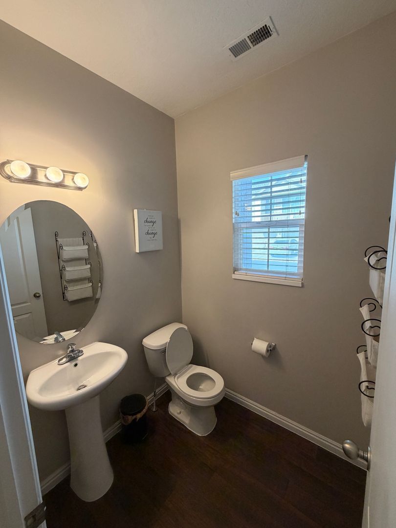 977 Chelsea Ln – photo 5