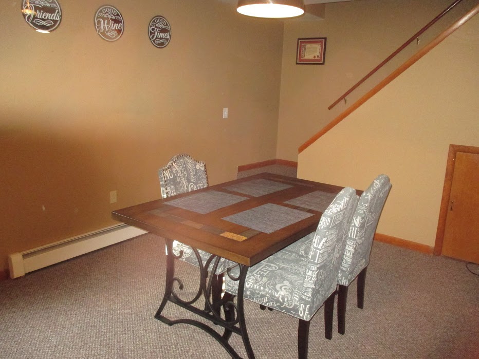 326 Melrose Ave unit 1 – photo 4