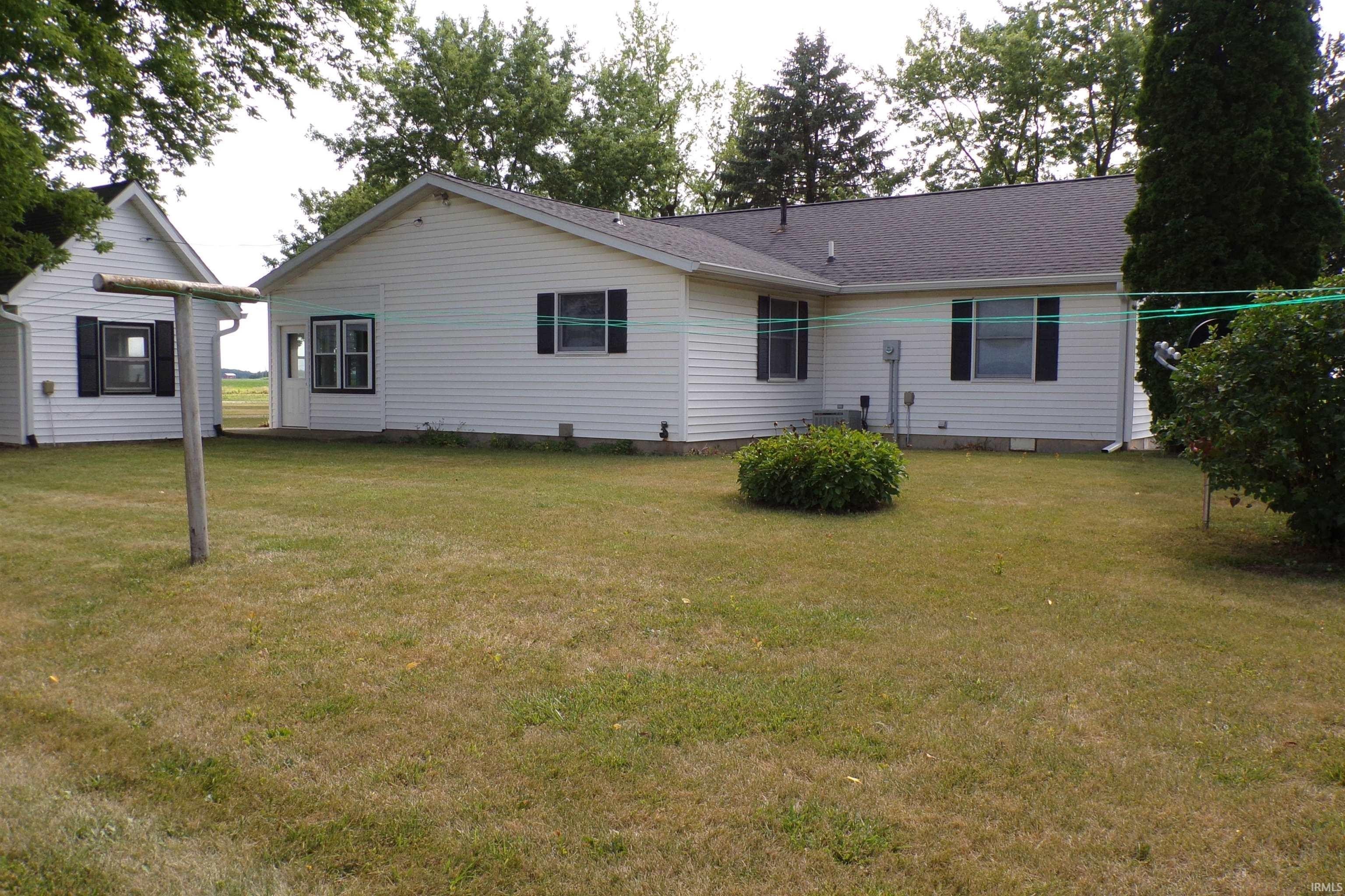 7623 S 750 E – photo 3