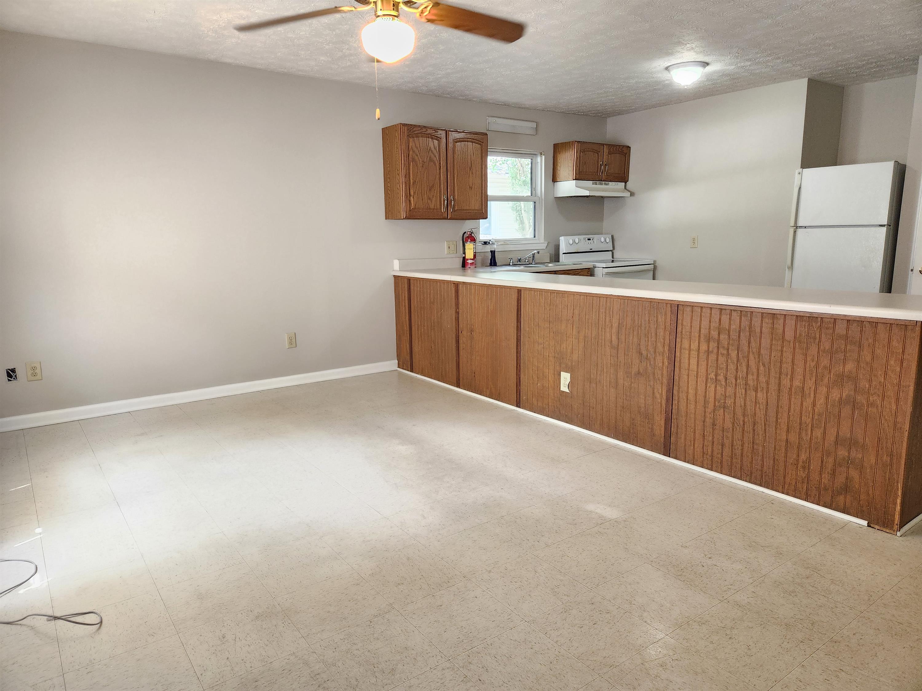 355 10th St NW unit 1 – photo 3