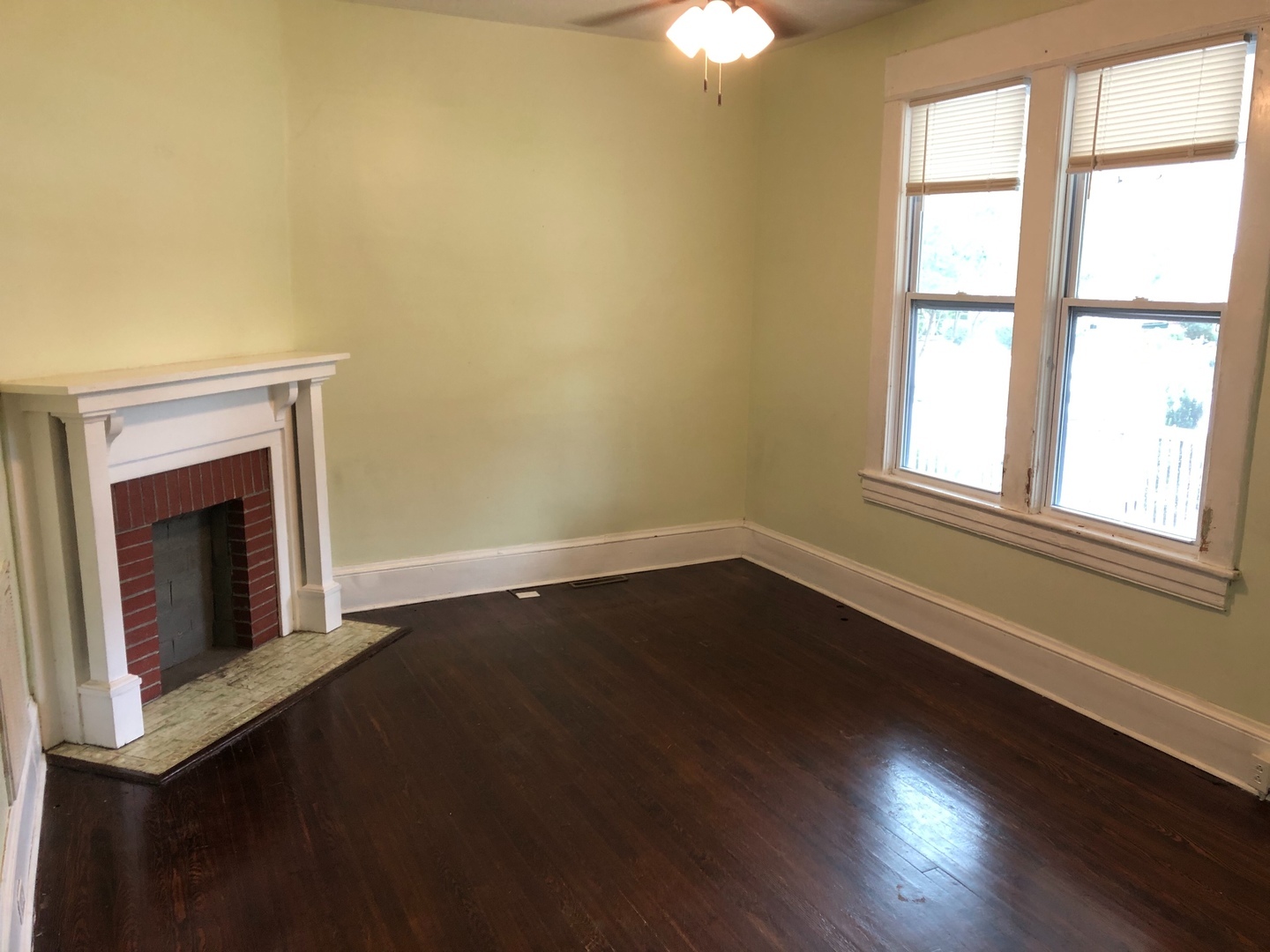 813 Winona Ave SW unit Apt #1 – photo 4