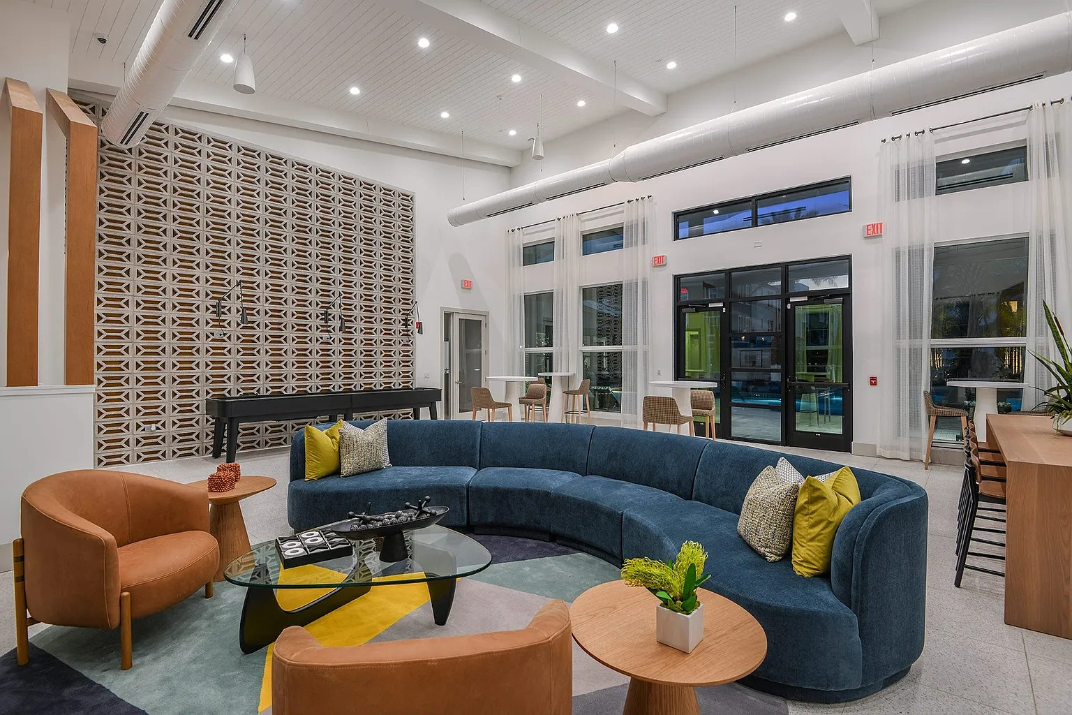 The Easton Riverview Apartments – photo 5
