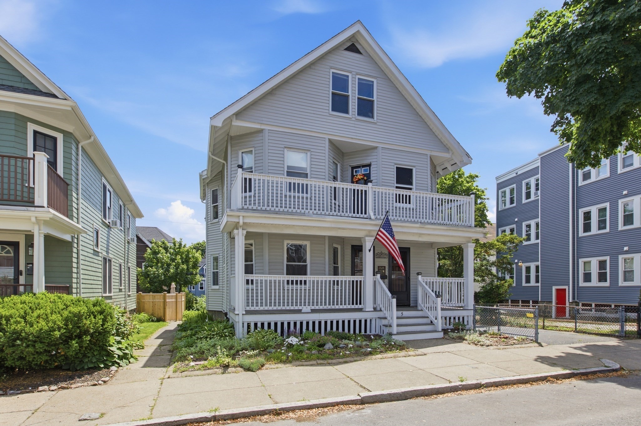 5 Franconia St unit 2 – photo 3