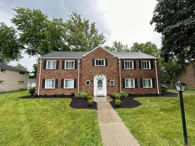4033 Hillandale Rd – photo 1