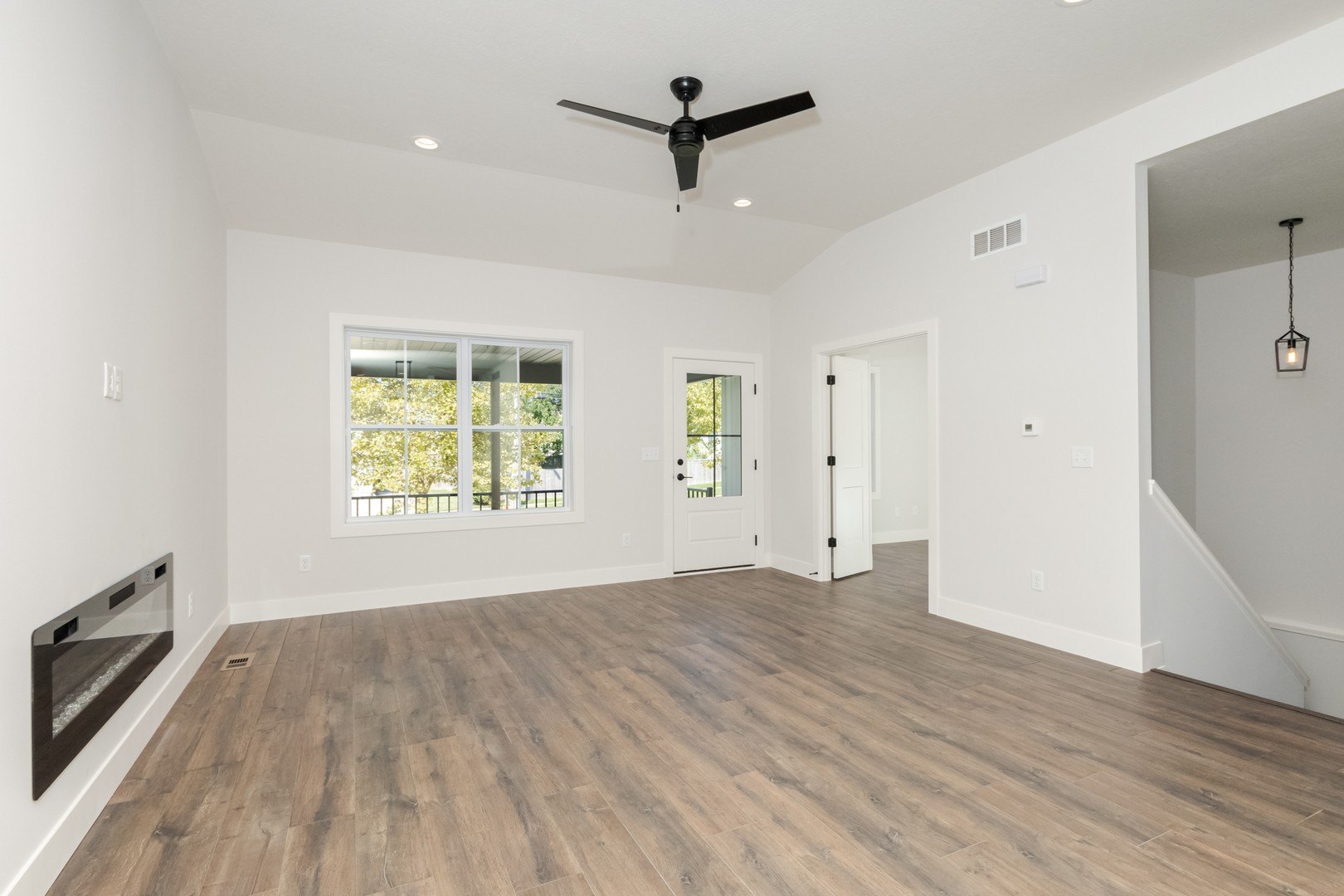 1613 Belclare Rd – photo 4